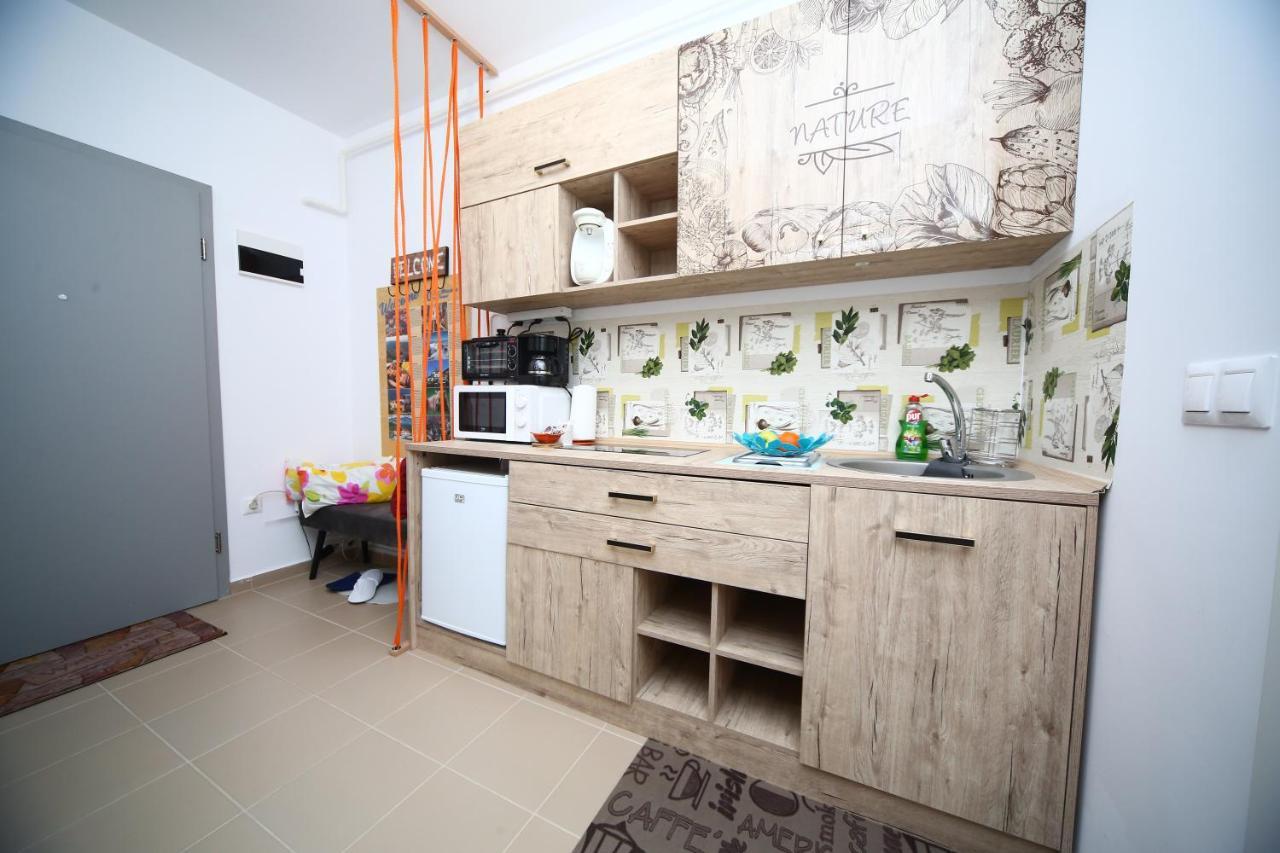B&M Apartment Braşov Eksteriør bilde