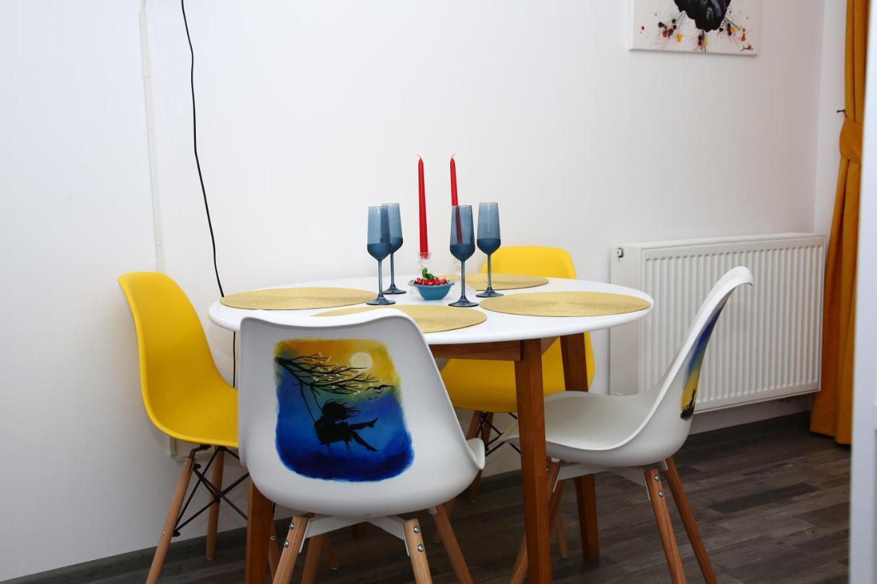 B&M Apartment Braşov Eksteriør bilde