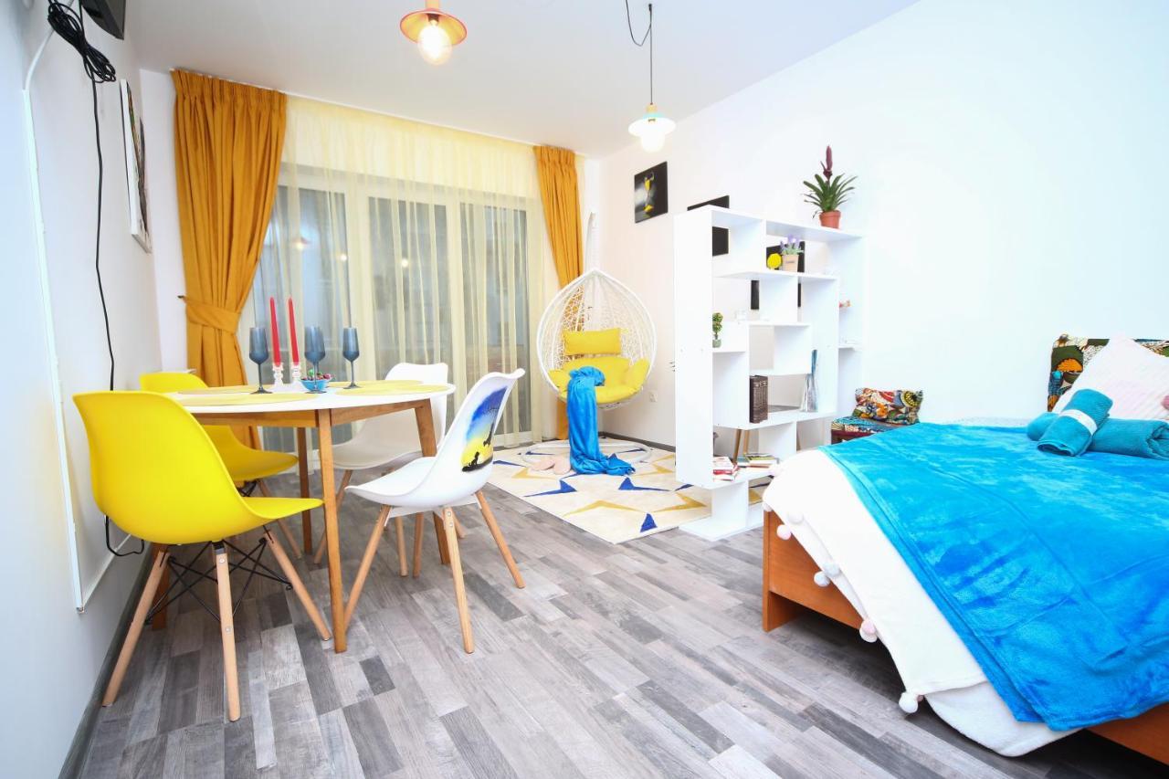 B&M Apartment Braşov Eksteriør bilde