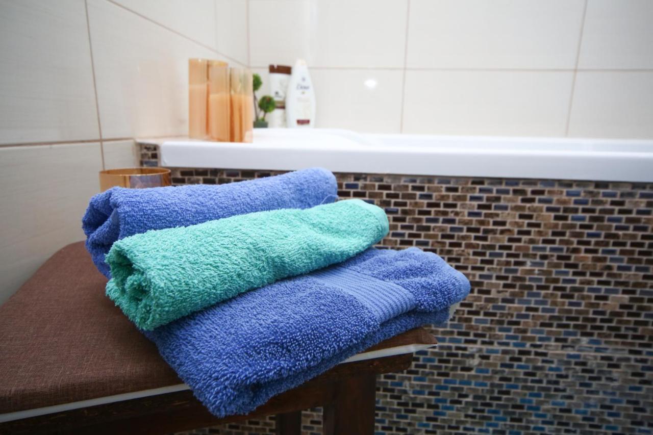 B&M Apartment Braşov Eksteriør bilde