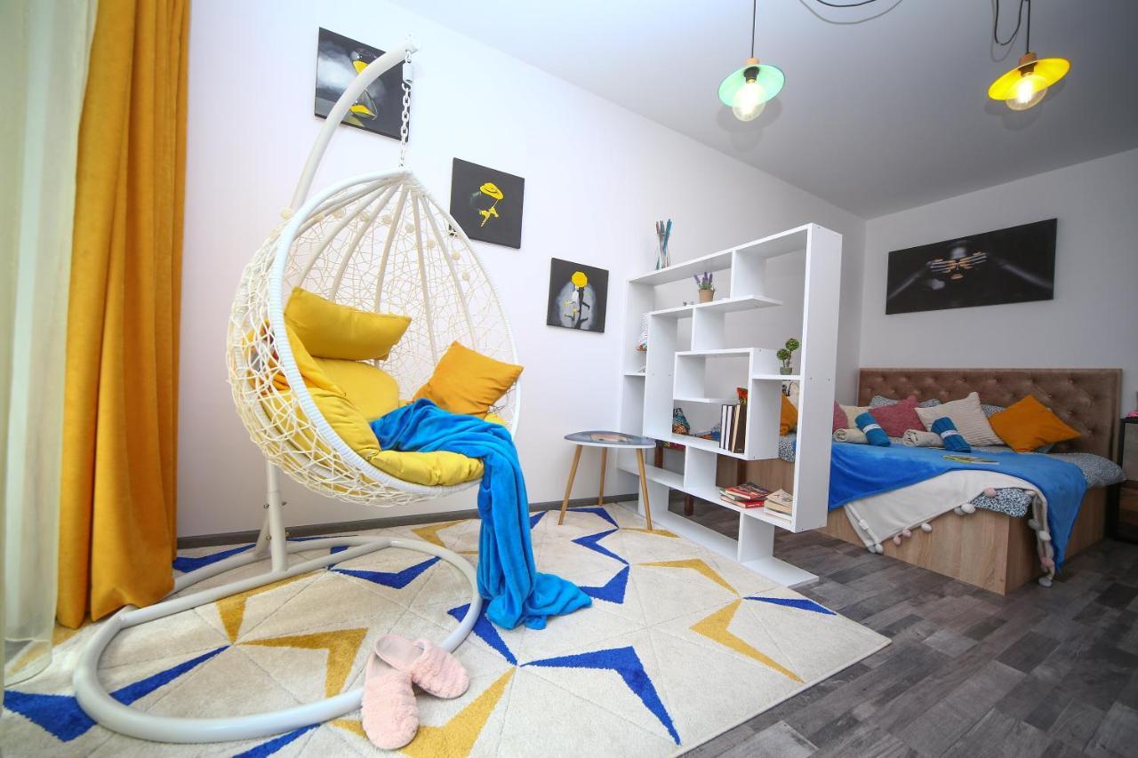 B&M Apartment Braşov Eksteriør bilde