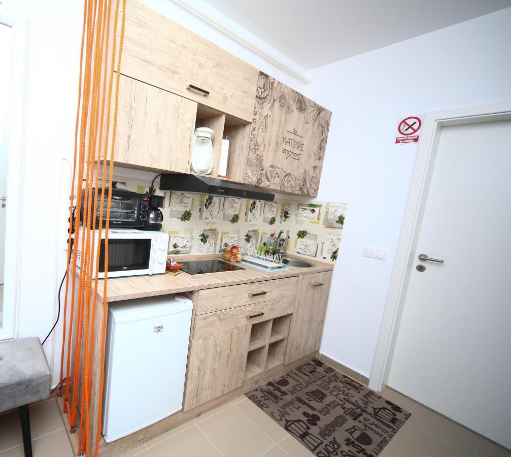 B&M Apartment Braşov Eksteriør bilde