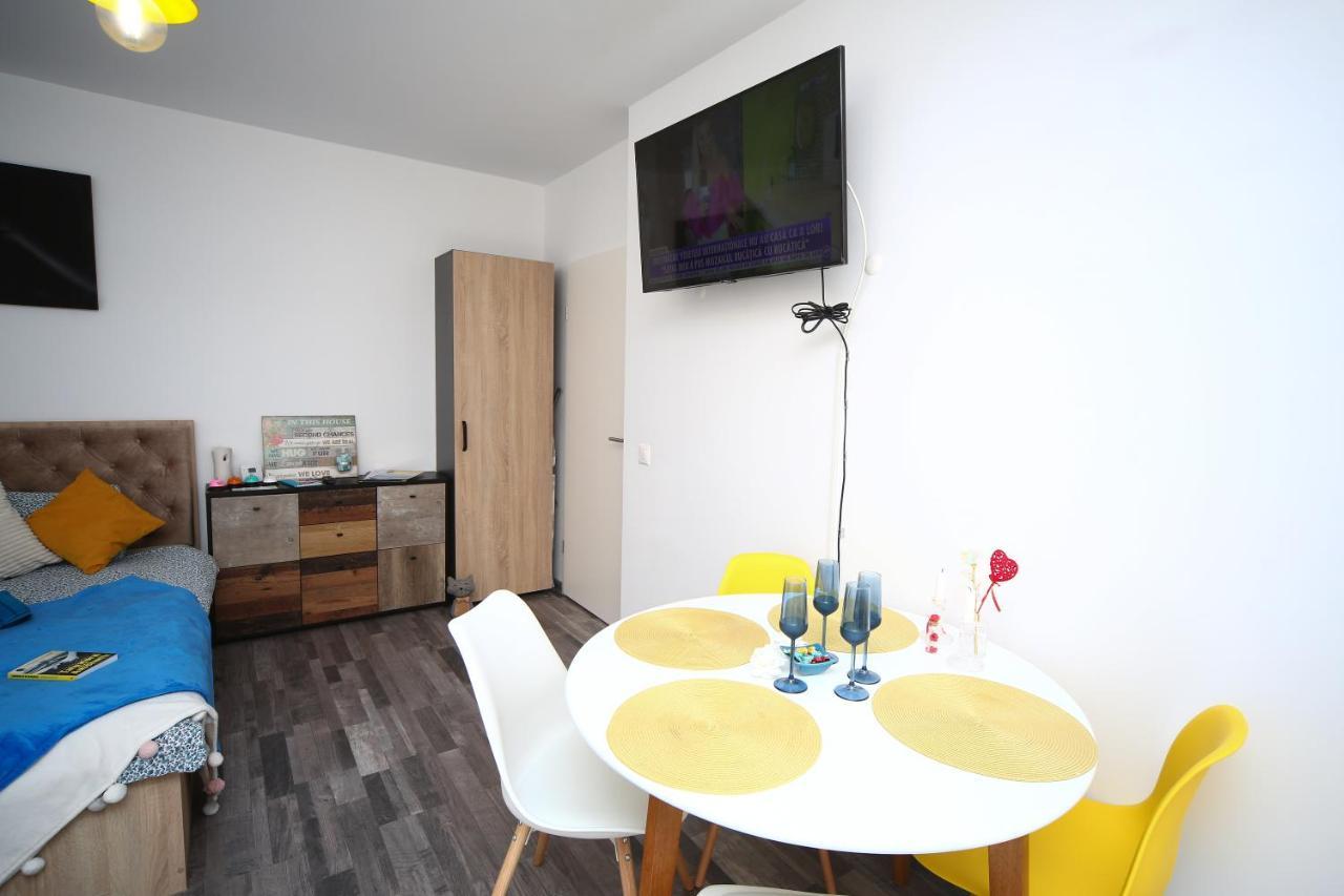 B&M Apartment Braşov Eksteriør bilde