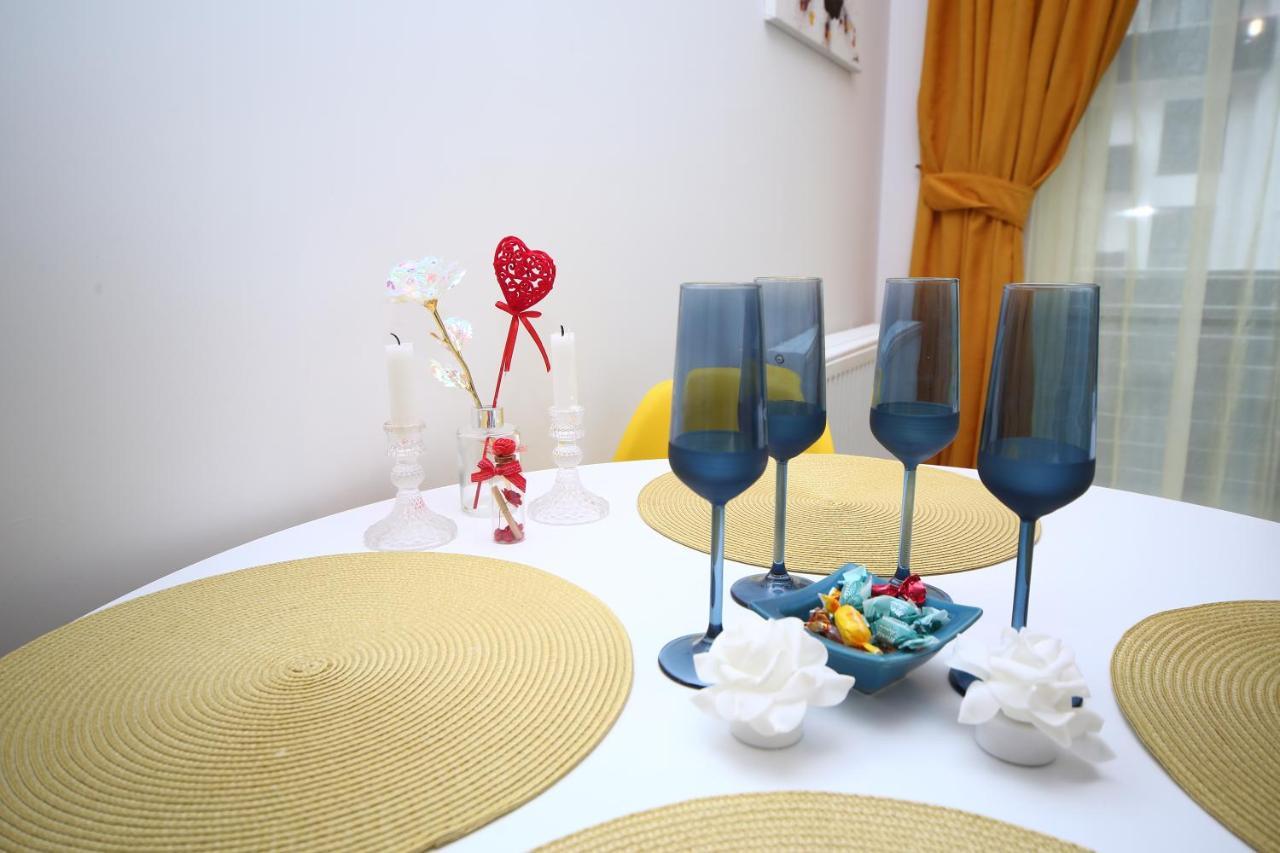 B&M Apartment Braşov Eksteriør bilde