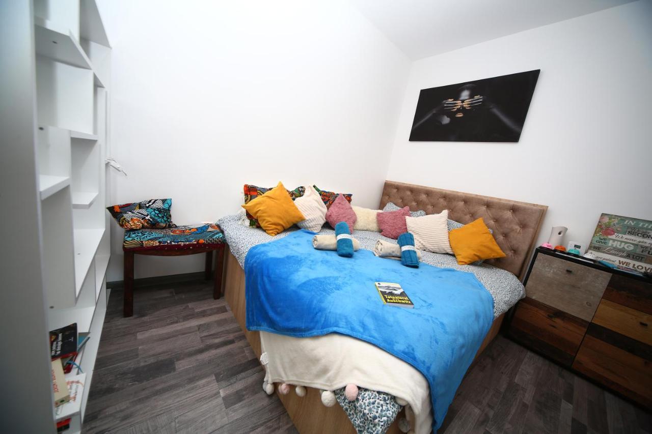 B&M Apartment Braşov Eksteriør bilde