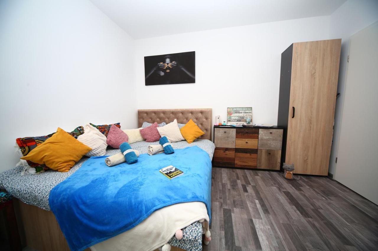 B&M Apartment Braşov Eksteriør bilde